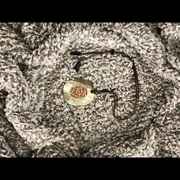 🌟Pure Essence Necklace - Picture 6 of 6